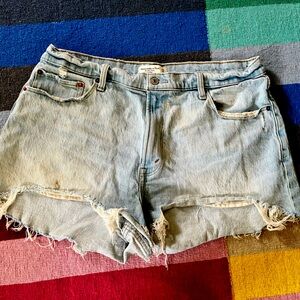 Abercrombie & Fitch high waisted mom shorts